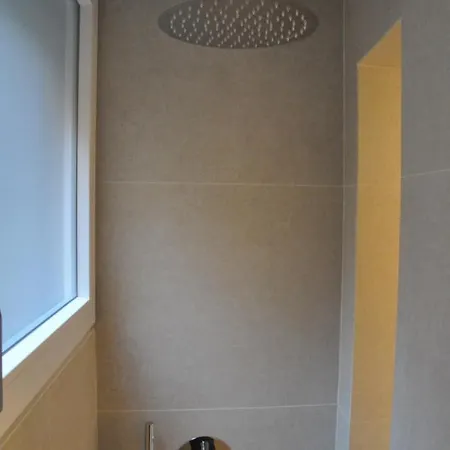 Charme Belle Arti Apartmán Modena